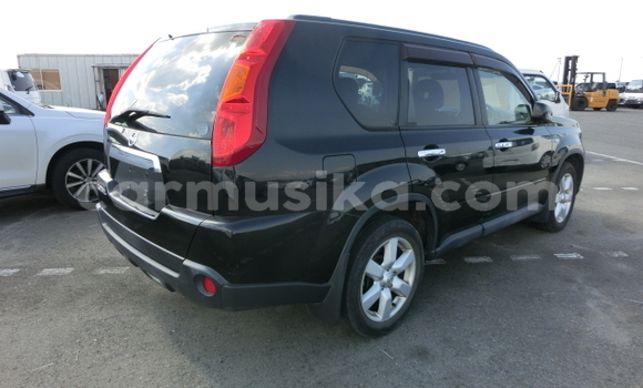 Nunua Ilio tumika Nissan X–Trail Nyeusi Gari ndani ya Beitbridge nchini Matabeleland Kusini Nunua Ilio tumika Nissan X–Trail Nyeusi Gari ndani ya Beitbridge nchini Matabeleland Kusini