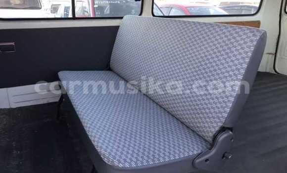 Acheter Occasion Voiture Toyota Hiace Blanc à Beitbridge, Matabeleland South Acheter Occasion Voiture Toyota Hiace Blanc à Beitbridge, Matabeleland South