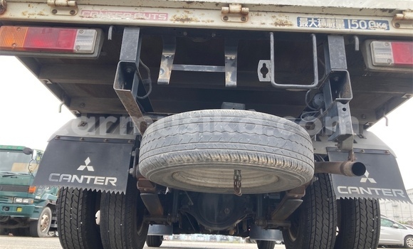 Nunua Ilio tumika Mitsubishi Canter Nyingine Lori ndani ya Beitbridge nchini Matabeleland Kusini Nunua Ilio tumika Mitsubishi Canter Nyingine Lori ndani ya Beitbridge nchini Matabeleland Kusini