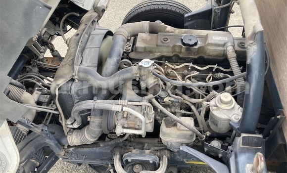 Nunua Ilio tumika Mitsubishi Canter Nyingine Lori ndani ya Beitbridge nchini Matabeleland Kusini Nunua Ilio tumika Mitsubishi Canter Nyingine Lori ndani ya Beitbridge nchini Matabeleland Kusini