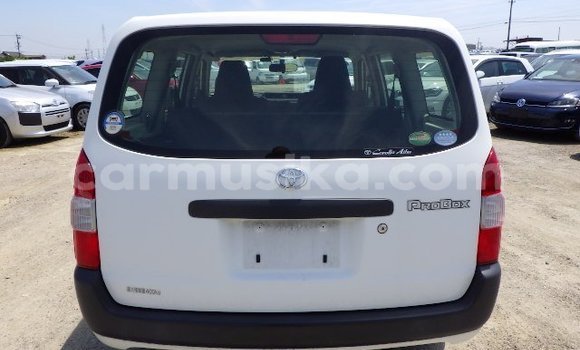 Tenga Tsaru Toyota Probox Chena Mota in Beitbridge in Matabeleland South Tenga Tsaru Toyota Probox Chena Mota in Beitbridge in Matabeleland South