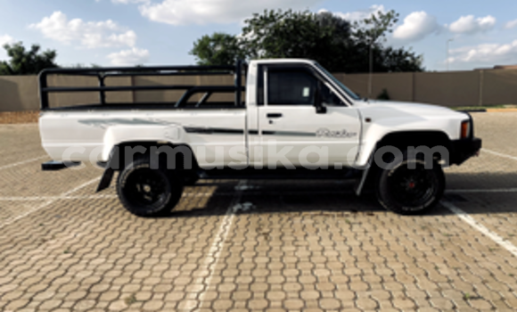 Buy Used Toyota Hilux Other Car in Beitbridge in Matabeleland South Buy Used Toyota Hilux Other Car in Beitbridge in Matabeleland South