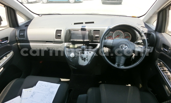 Nunua Ilio tumika Toyota Wish Nyeupe Gari ndani ya Beitbridge nchini Matabeleland Kusini Nunua Ilio tumika Toyota Wish Nyeupe Gari ndani ya Beitbridge nchini Matabeleland Kusini