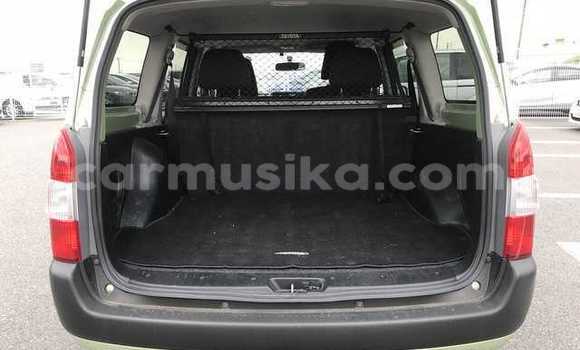 Buy Used Toyota Probox Green Car in Beitbridge in Matabeleland South Buy Used Toyota Probox Green Car in Beitbridge in Matabeleland South