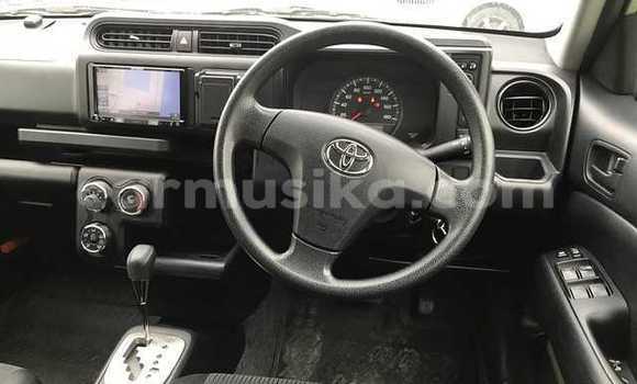Buy Used Toyota Probox Green Car in Beitbridge in Matabeleland South Buy Used Toyota Probox Green Car in Beitbridge in Matabeleland South