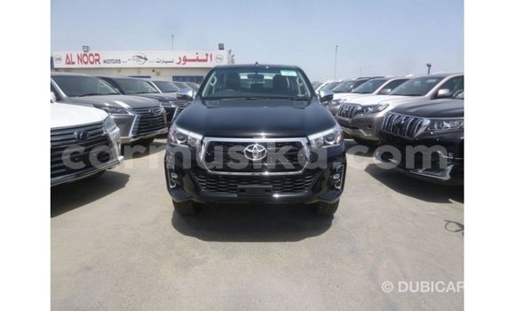 Nunua Imported Toyota Hilux Nyeusi Gari ndani ya Import - Dubai nchini Harare Nunua Imported Toyota Hilux Nyeusi Gari ndani ya Import - Dubai nchini Harare