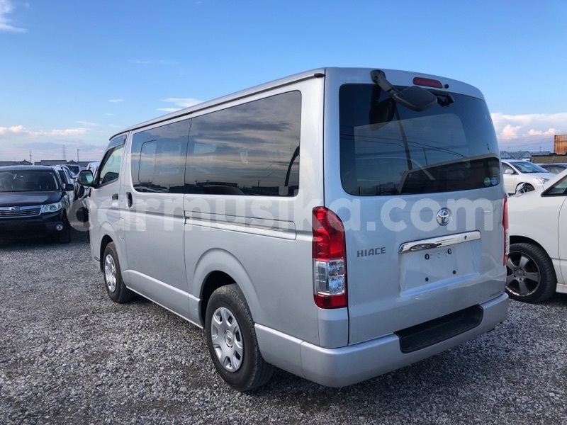 Big with watermark toyota hiace matabeleland south beitbridge 34480