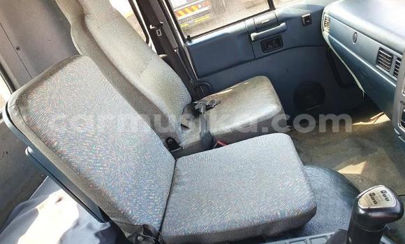 Acheter Occasion Utilitaire Nissan UD Blanc à Beitbridge, Matabeleland South Acheter Occasion Utilitaire Nissan UD Blanc à Beitbridge, Matabeleland South