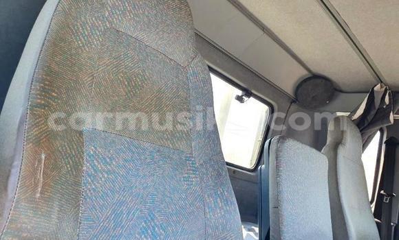 Acheter Occasion Utilitaire Nissan UD Blanc à Beitbridge, Matabeleland South Acheter Occasion Utilitaire Nissan UD Blanc à Beitbridge, Matabeleland South