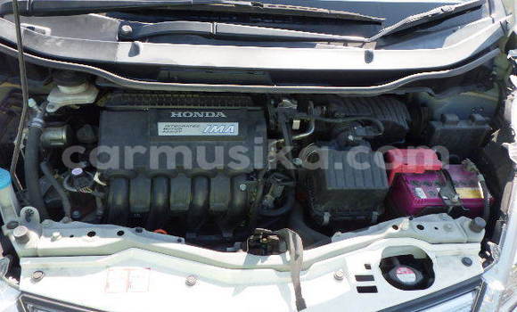 Tenga Tsaru Honda Fit Chena Mota in Beitbridge in Matabeleland South Tenga Tsaru Honda Fit Chena Mota in Beitbridge in Matabeleland South