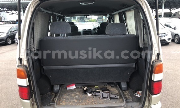 Buy Used Toyota Granvia Other Car in Beitbridge in Matabeleland South Buy Used Toyota Granvia Other Car in Beitbridge in Matabeleland South