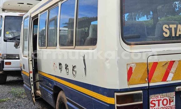 Acheter Occasion Voiture MINI Cabrio Blanc à Bulawayo, Bulawayo Acheter Occasion Voiture MINI Cabrio Blanc à Bulawayo, Bulawayo