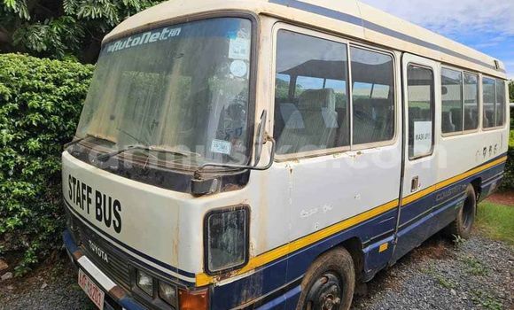 Acheter Occasion Voiture MINI Cabrio Blanc à Bulawayo, Bulawayo Acheter Occasion Voiture MINI Cabrio Blanc à Bulawayo, Bulawayo