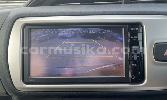 Buy Used Toyota Vitz Black Car in Beitbridge in Matabeleland South Buy Used Toyota Vitz Black Car in Beitbridge in Matabeleland South