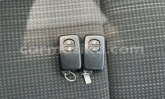 Buy Used Toyota Vitz Black Car in Beitbridge in Matabeleland South Buy Used Toyota Vitz Black Car in Beitbridge in Matabeleland South