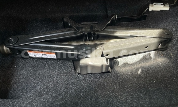 Buy Used Toyota Vitz Black Car in Beitbridge in Matabeleland South Buy Used Toyota Vitz Black Car in Beitbridge in Matabeleland South