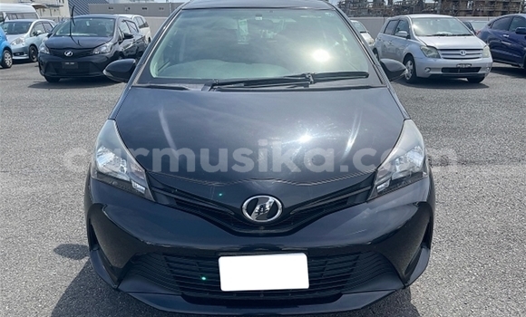 Buy Used Toyota Vitz Black Car in Beitbridge in Matabeleland South Buy Used Toyota Vitz Black Car in Beitbridge in Matabeleland South