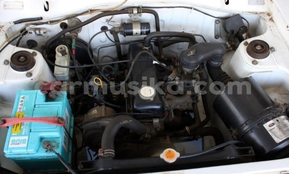 Acheter Occasion Voiture Nissan Pickup Blanc à Beitbridge, Matabeleland South Acheter Occasion Voiture Nissan Pickup Blanc à Beitbridge, Matabeleland South