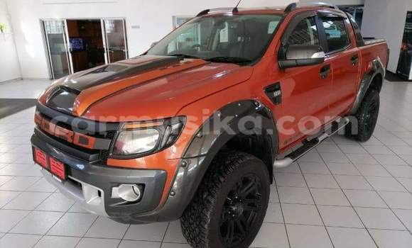 Nunua Ilio tumika Ford Ranger Beige Gari ndani ya Beitbridge nchini Matabeleland Kusini Nunua Ilio tumika Ford Ranger Beige Gari ndani ya Beitbridge nchini Matabeleland Kusini