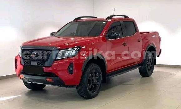 Buy Used Nissan Navara Red Car in Beitbridge in Matabeleland South Buy Used Nissan Navara Red Car in Beitbridge in Matabeleland South