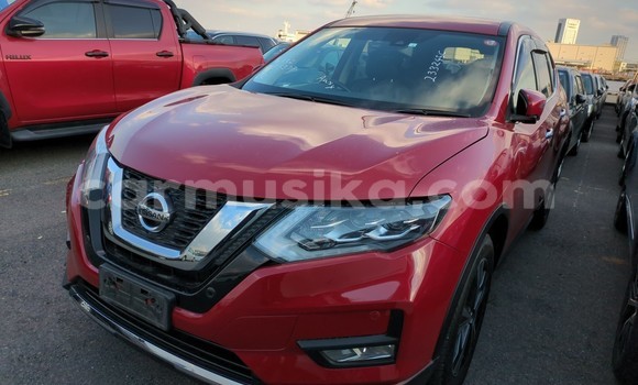 Buy Used Nissan X–Trail Red Car in Beitbridge in Matabeleland South