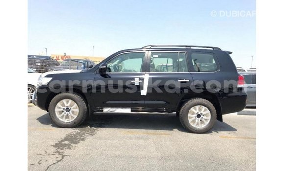 Tenga Imported Toyota Land Cruiser Nhema Mota in Import - Dubai in Harare Tenga Imported Toyota Land Cruiser Nhema Mota in Import - Dubai in Harare