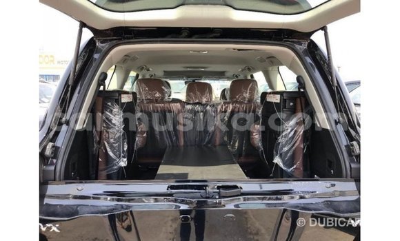 Tenga Imported Toyota Land Cruiser Nhema Mota in Import - Dubai in Harare Tenga Imported Toyota Land Cruiser Nhema Mota in Import - Dubai in Harare