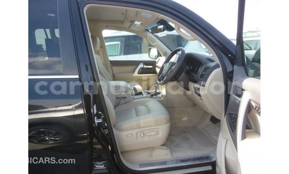 Buy Import Toyota Land Cruiser Black Car in Import - Dubai in Harare Buy Import Toyota Land Cruiser Black Car in Import - Dubai in Harare
