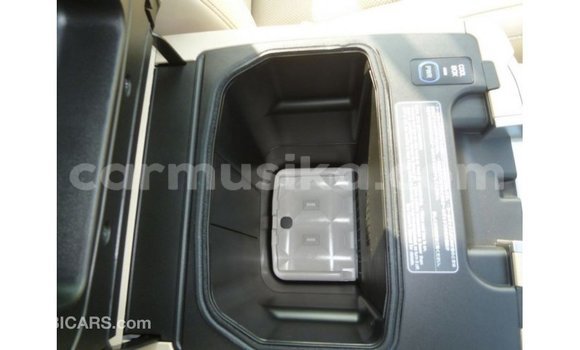 Buy Import Toyota Land Cruiser Black Car in Import - Dubai in Harare Buy Import Toyota Land Cruiser Black Car in Import - Dubai in Harare