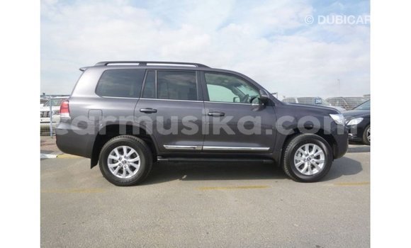 Nunua Imported Toyota Land Cruiser Nyingine Gari ndani ya Import - Dubai nchini Harare Nunua Imported Toyota Land Cruiser Nyingine Gari ndani ya Import - Dubai nchini Harare