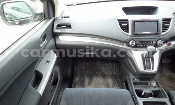 Nunua Ilio tumika Honda CR–V Nyeusi Gari ndani ya Beitbridge nchini Matabeleland Kusini Nunua Ilio tumika Honda CR–V Nyeusi Gari ndani ya Beitbridge nchini Matabeleland Kusini