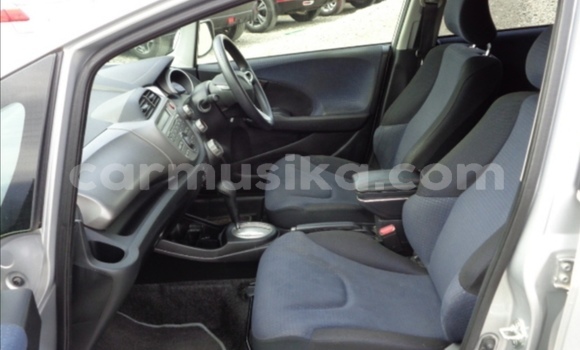 Buy Used Honda Fit Silver Car in Beitbridge in Matabeleland South Buy Used Honda Fit Silver Car in Beitbridge in Matabeleland South