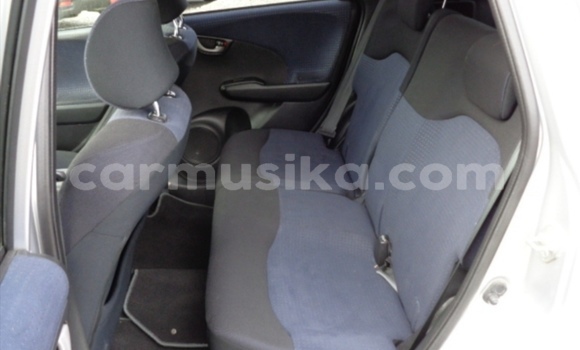 Buy Used Honda Fit Silver Car in Beitbridge in Matabeleland South Buy Used Honda Fit Silver Car in Beitbridge in Matabeleland South