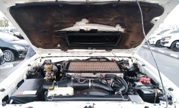 Acheter Occasion Voiture Toyota Land Cruiser Blanc à Beitbridge, Matabeleland South Acheter Occasion Voiture Toyota Land Cruiser Blanc à Beitbridge, Matabeleland South