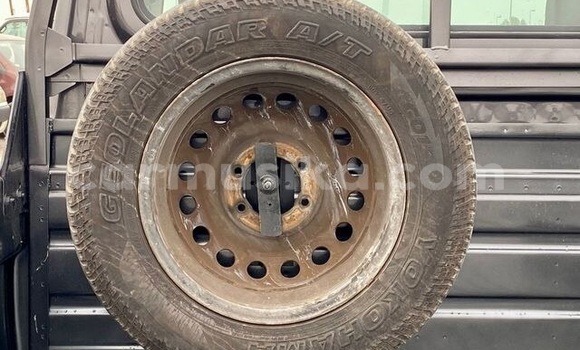 Acheter Occasion Voiture Toyota Land Cruiser Noir à Beitbridge, Matabeleland South Acheter Occasion Voiture Toyota Land Cruiser Noir à Beitbridge, Matabeleland South