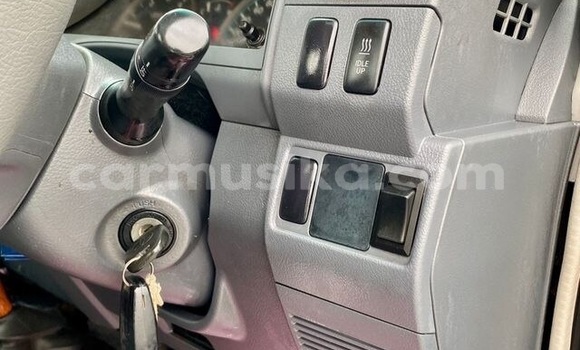 Acheter Occasion Voiture Toyota Land Cruiser Noir à Beitbridge, Matabeleland South Acheter Occasion Voiture Toyota Land Cruiser Noir à Beitbridge, Matabeleland South