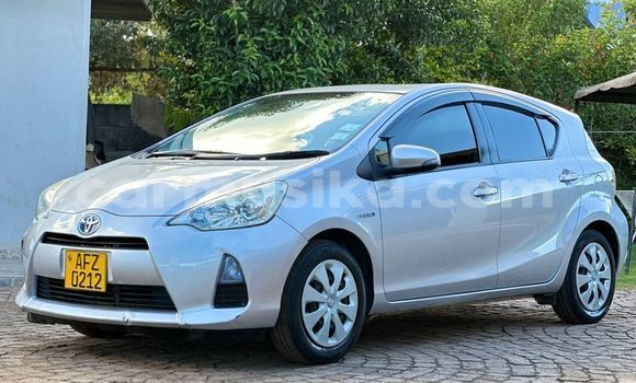 Nunua Ilio tumika Toyota 4Runner Nyingine Gari ndani ya Harare nchini Harare Nunua Ilio tumika Toyota 4Runner Nyingine Gari ndani ya Harare nchini Harare