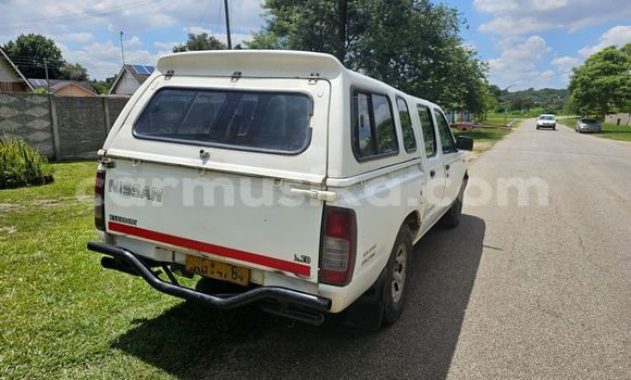 Nunua Ilio tumika Nissan Hardbody Nyingine Gari ndani ya Harare nchini Harare
