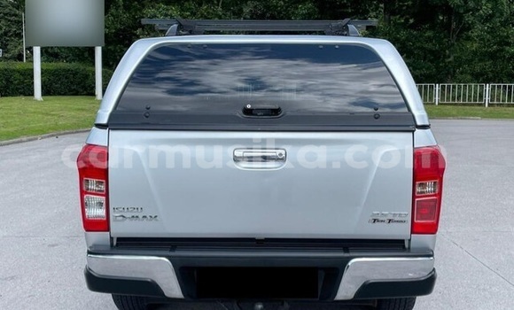 Acheter Occasion Voiture Isuzu D–MAX Gris à Beitbridge, Matabeleland South Acheter Occasion Voiture Isuzu D–MAX Gris à Beitbridge, Matabeleland South