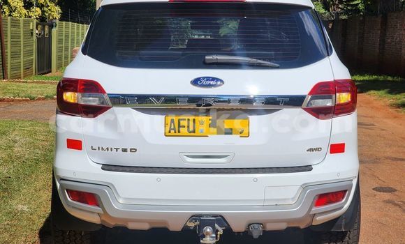 Acheter Occasion Voiture Ford Everest Blanc à Harare, Harare Acheter Occasion Voiture Ford Everest Blanc à Harare, Harare