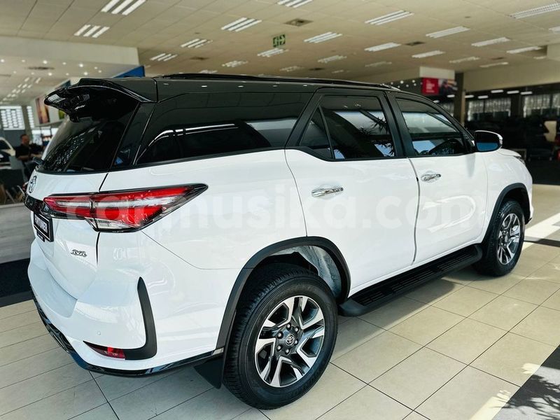 Big with watermark toyota fortuner harare harare 34652