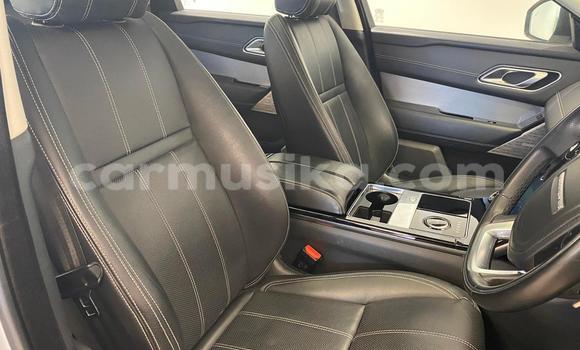 Acheter Occasion Voiture Land Rover Range Rover Velar Blanc à Beitbridge, Matabeleland South Acheter Occasion Voiture Land Rover Range Rover Velar Blanc à Beitbridge, Matabeleland South