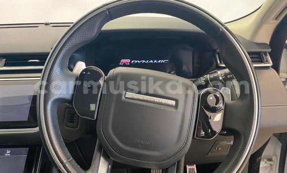 Acheter Occasion Voiture Land Rover Range Rover Velar Blanc à Beitbridge, Matabeleland South Acheter Occasion Voiture Land Rover Range Rover Velar Blanc à Beitbridge, Matabeleland South