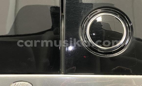 Acheter Occasion Voiture Land Rover Range Rover Velar Blanc à Beitbridge, Matabeleland South Acheter Occasion Voiture Land Rover Range Rover Velar Blanc à Beitbridge, Matabeleland South