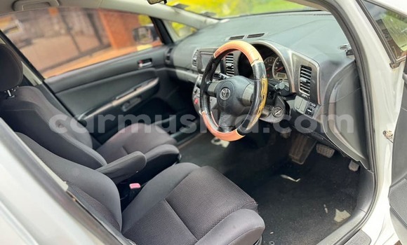 Buy Used Toyota Aqua White Car in Bindura in Mashonaland Central Buy Used Toyota Aqua White Car in Bindura in Mashonaland Central