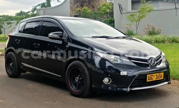 Tenga Tsaru Toyota Auris Nhema Mota in Bindura in Mashonaland yePakati Tenga Tsaru Toyota Auris Nhema Mota in Bindura in Mashonaland yePakati