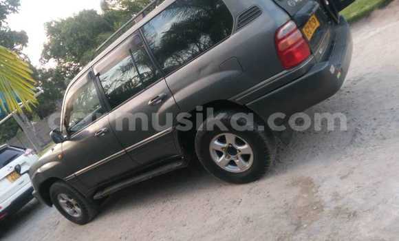 Buy Used Toyota Land Cruiser Black Car in Bulawayo in Bulawayo Buy Used Toyota Land Cruiser Black Car in Bulawayo in Bulawayo