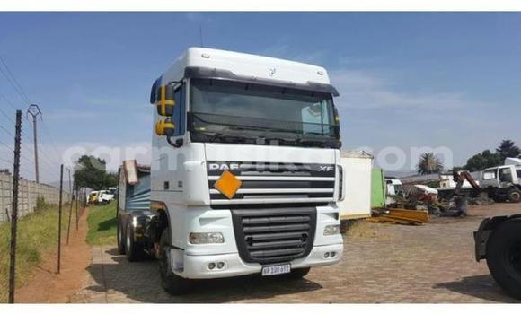 Acheter Occasion Utilitaire DAF CF Blanc à Beitbridge, Matabeleland South Acheter Occasion Utilitaire DAF CF Blanc à Beitbridge, Matabeleland South