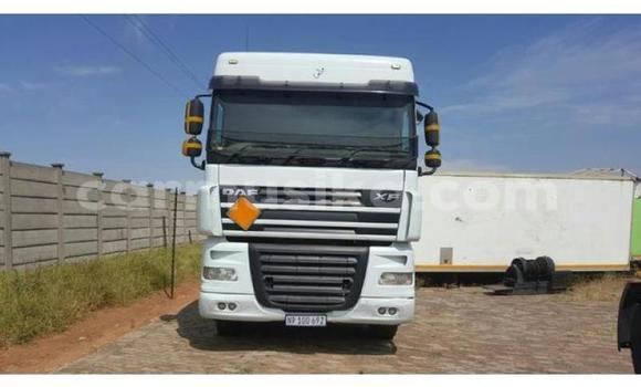 Acheter Occasion Utilitaire DAF CF Blanc à Beitbridge, Matabeleland South Acheter Occasion Utilitaire DAF CF Blanc à Beitbridge, Matabeleland South