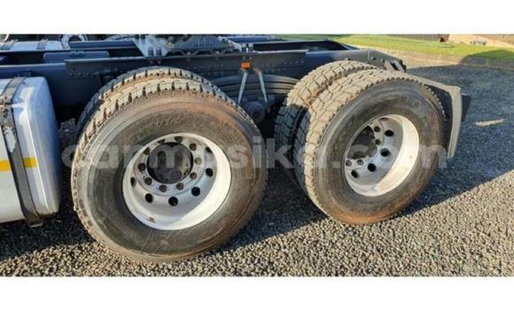 Acheter Occasion Utilitaire DAF CF Blanc à Beitbridge, Matabeleland South Acheter Occasion Utilitaire DAF CF Blanc à Beitbridge, Matabeleland South